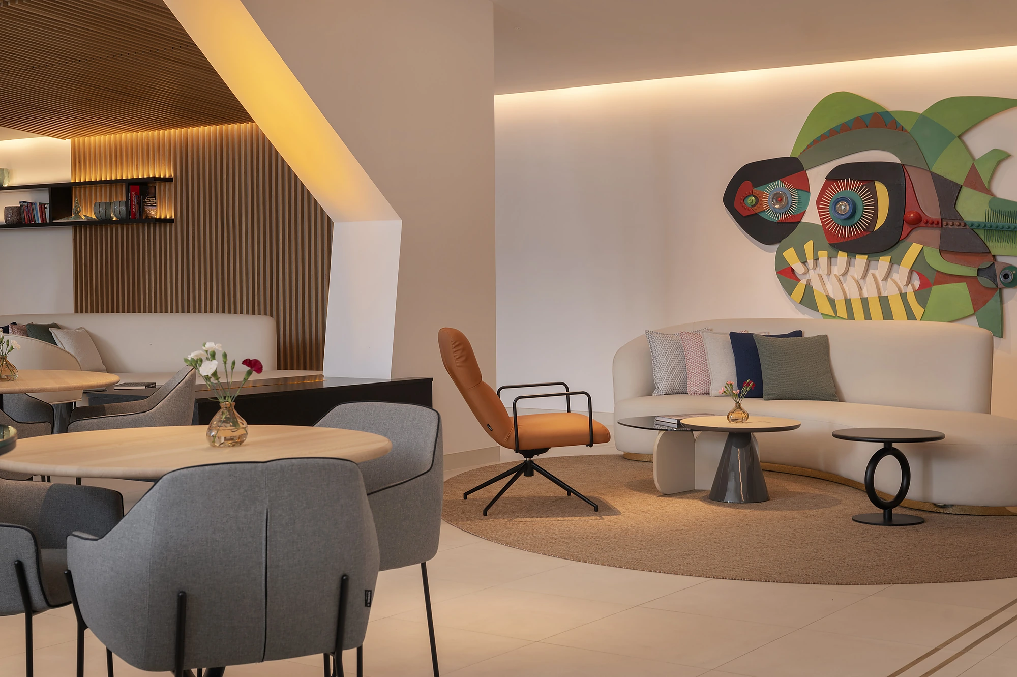 Select Lounge